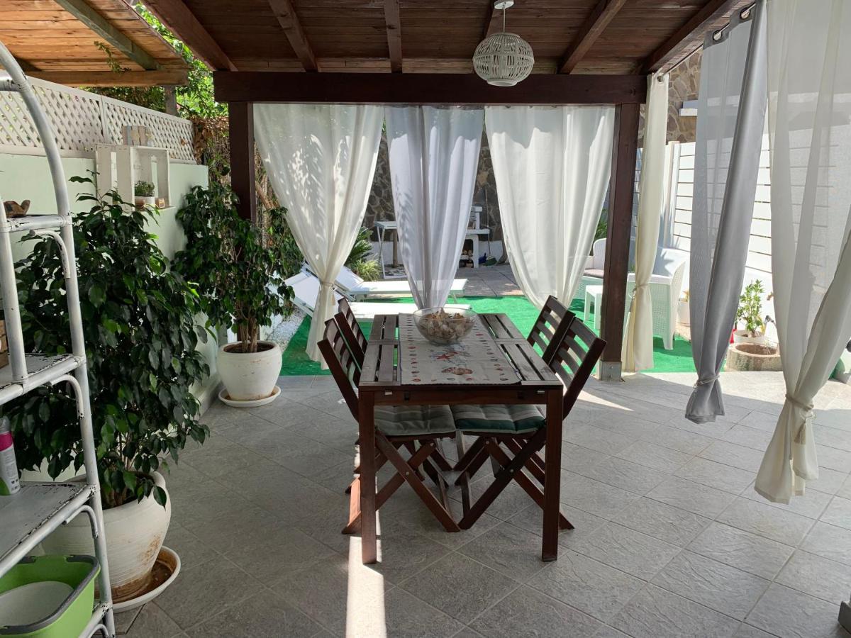 Casa Vacanza Ferrara Iun P5547 Villasimius Eksteriør billede